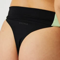 Mystic Bruna><noscript><img width=
