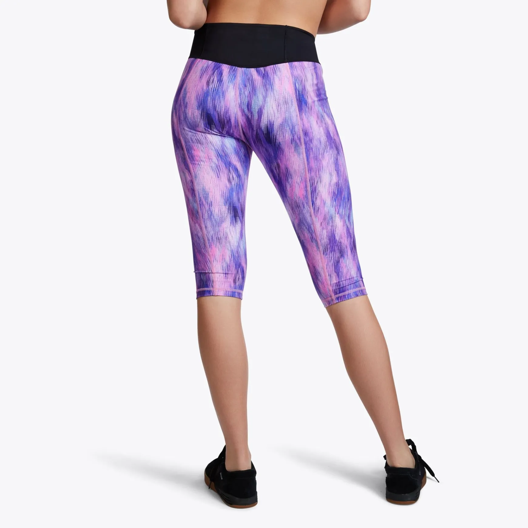 Mystic Diva> Apparel