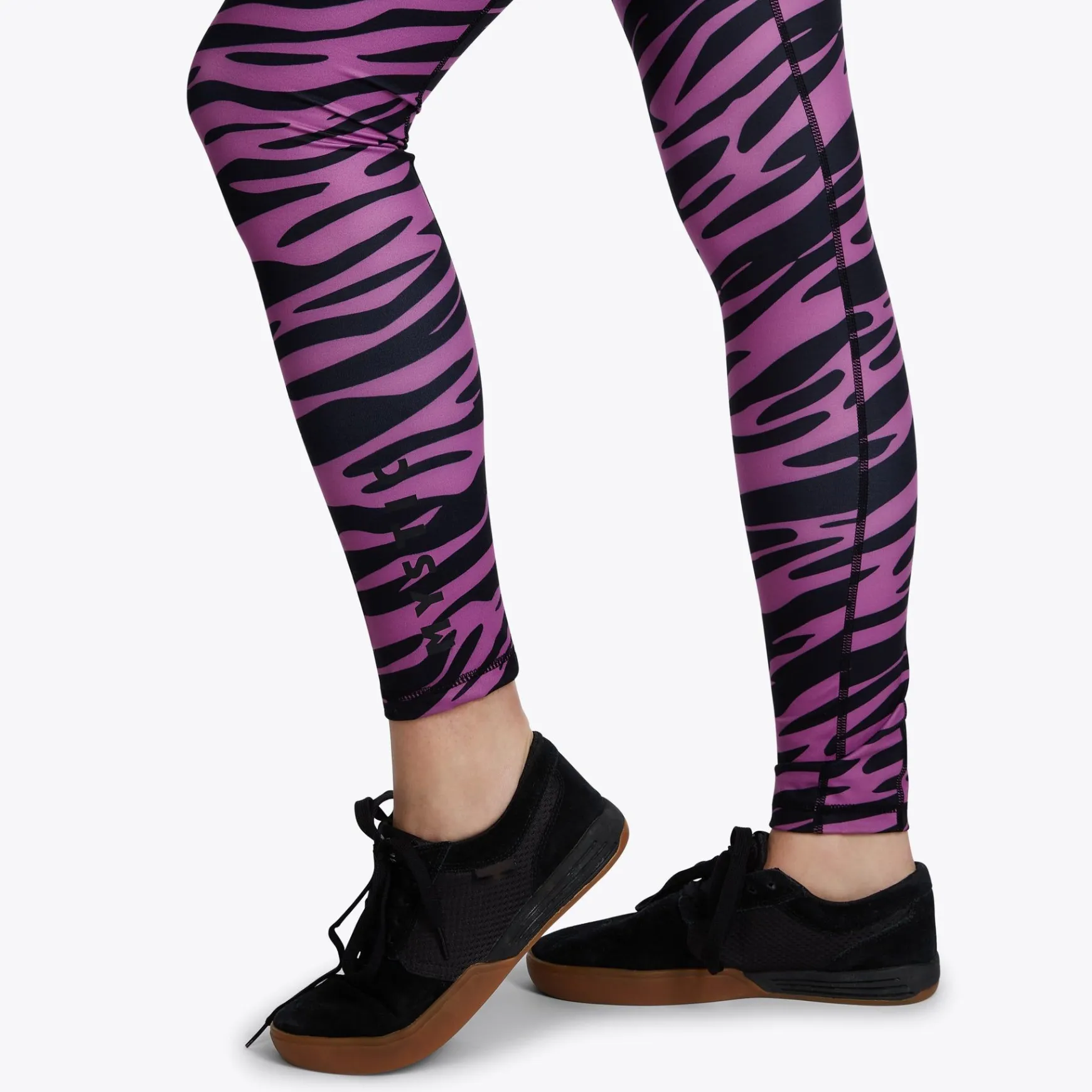 Mystic Diva> Apparel