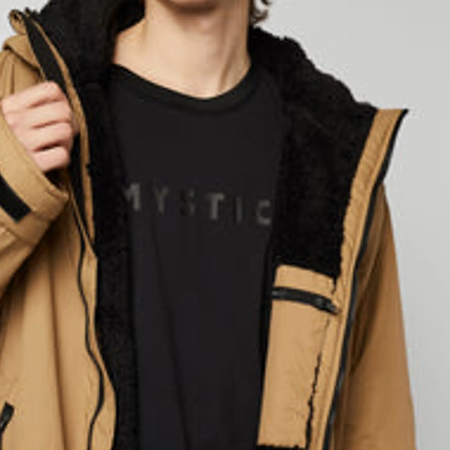 Mystic Explore> Ponchos & Towels