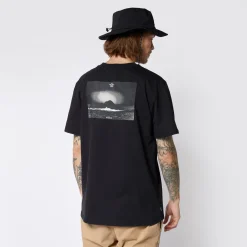 Mystic Quake> T-Shirts
