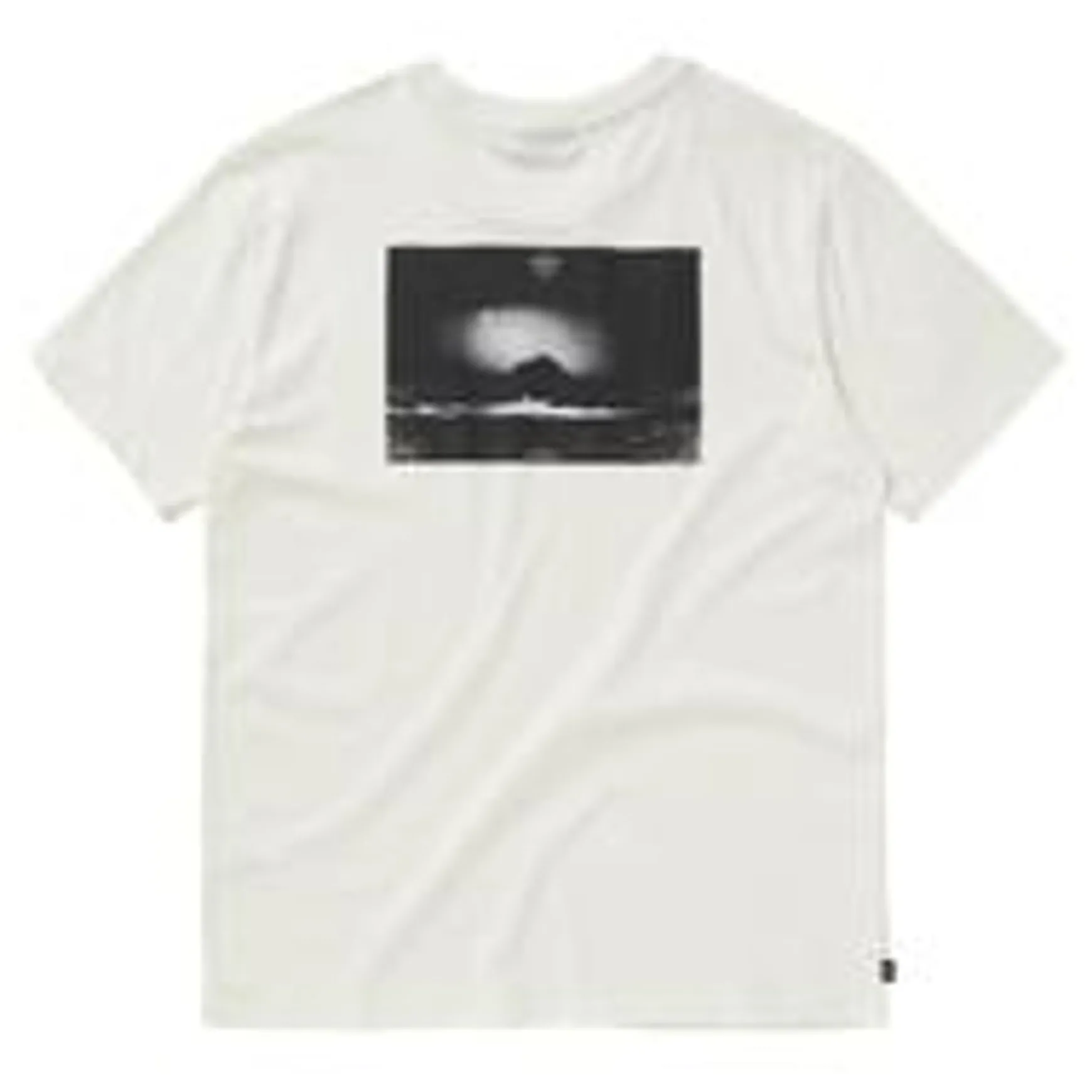 Mystic Quake> T-Shirts