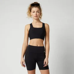 Mystic Saimi> Activewear