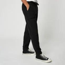 Mystic The Heat Jogger><noscript><img width=